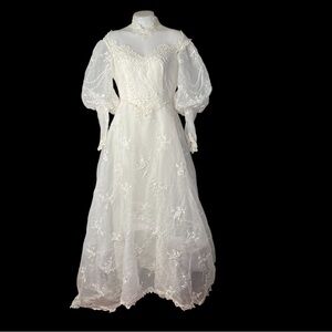 open lace back dress Fairytale main image 1